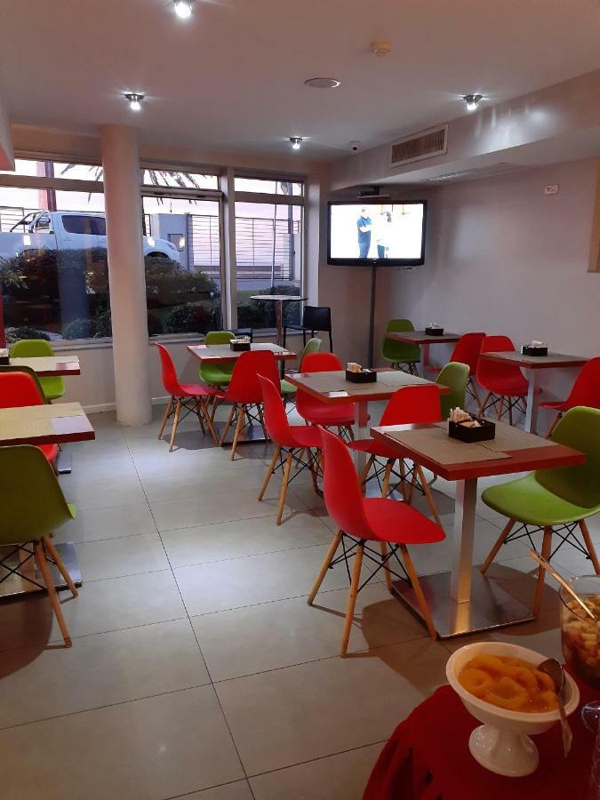 مونتيفيديو Regency Rambla Design Apart Hotel المظهر الخارجي الصورة